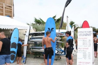  吉伦特省的冲浪学校 